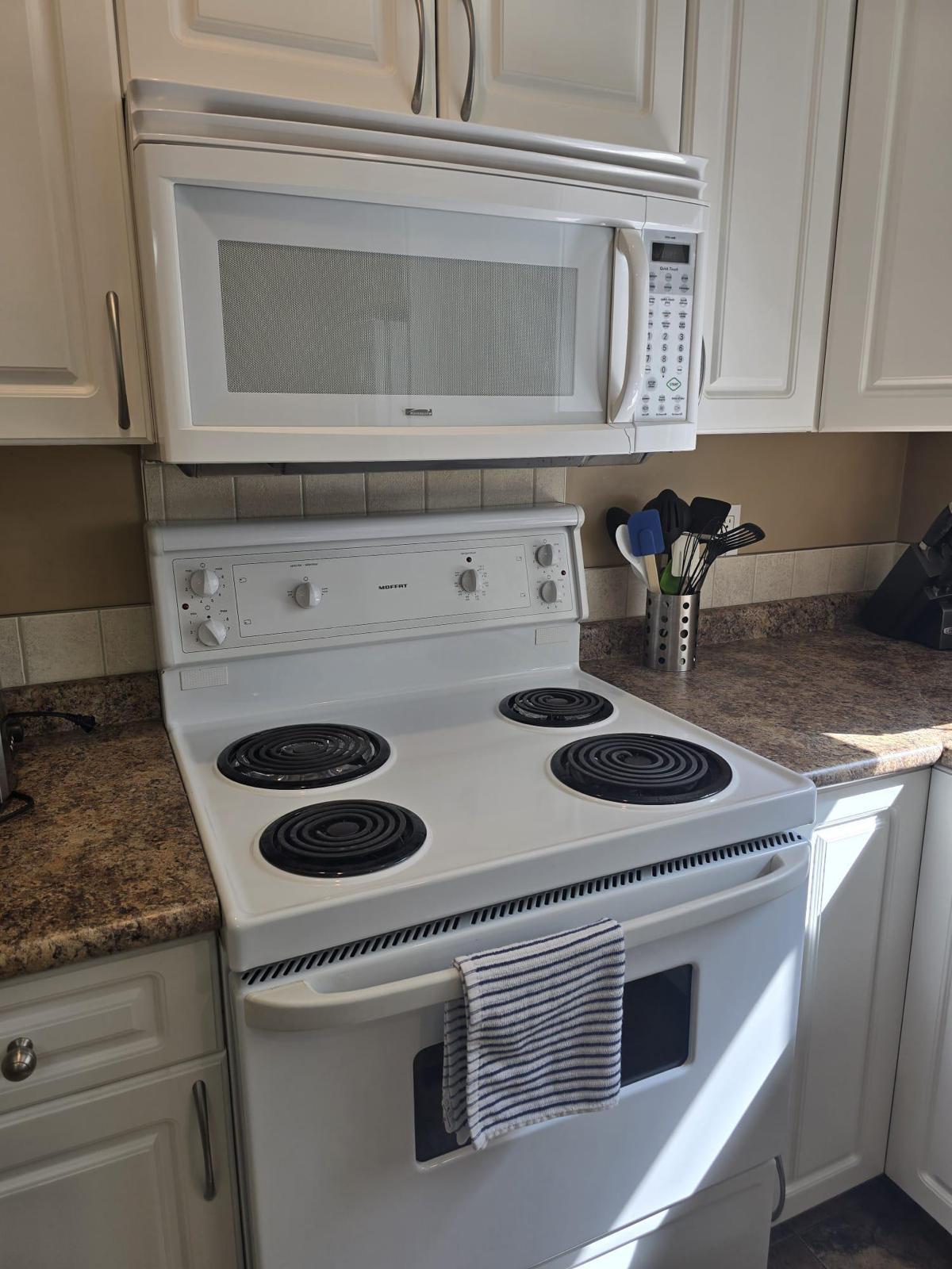 Kitchen — Appliance Detail